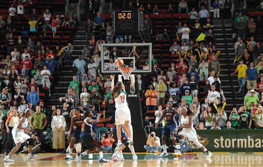 Terrence Vaccaro/Getty Images